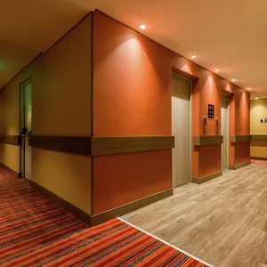 Hampton By Hilton Airport Bogotá